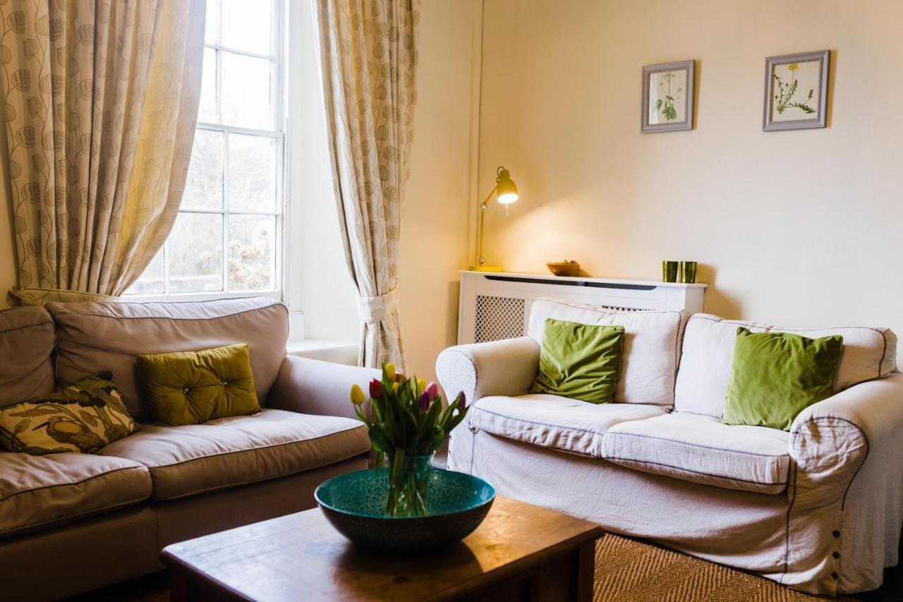 May Tree Cottage Manorbier 5 Mins From The Beach Sleeps 4 Exterior photo