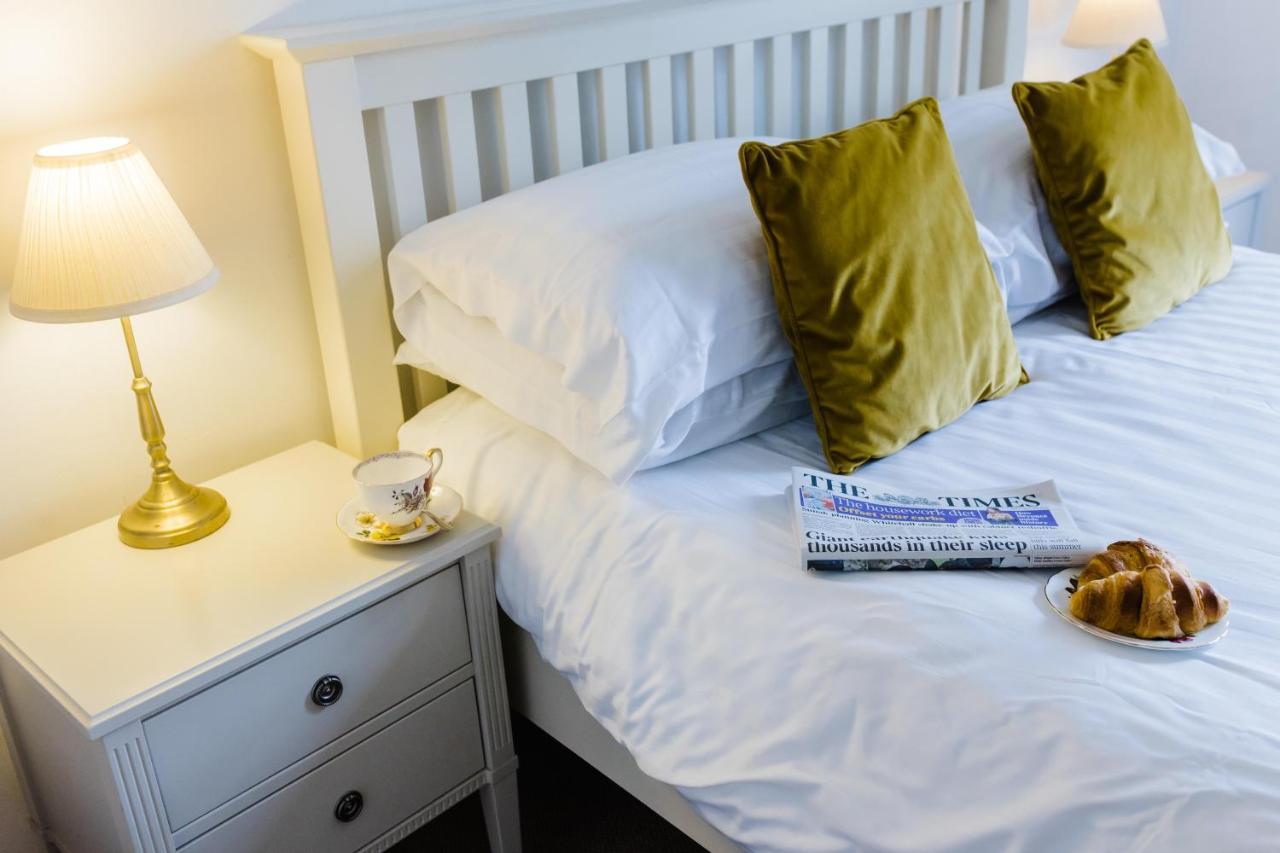 May Tree Cottage Manorbier 5 Mins From The Beach Sleeps 4 Exterior photo